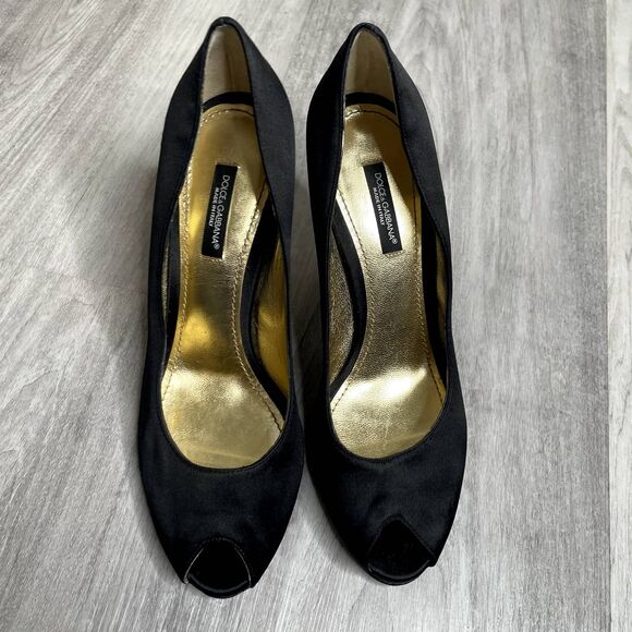 Dolce Gabbana Crystal Satin Pumps - Picture 9 of 12